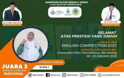 BRAVO! SISWI MAN 2 GRESIK JUARA "SPEECH CONTEST" NASIONAL DI SEMARANG